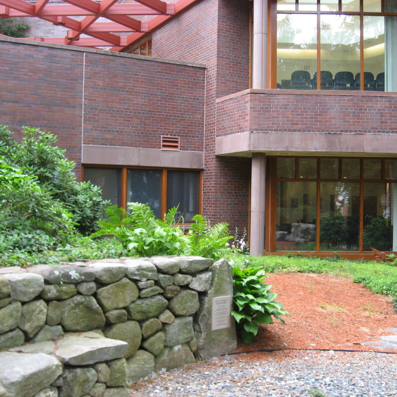 Tufts University-Granoff Family Hillel Center